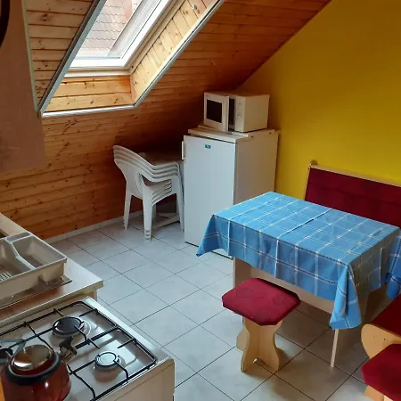 Patri Apartmanhaz *