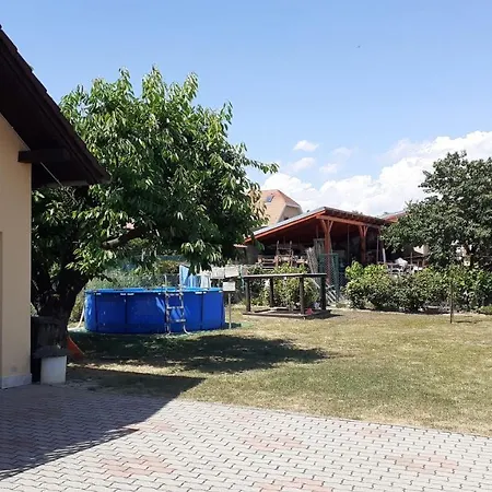 Apartment Patri Apartmanhaz Keszthely
