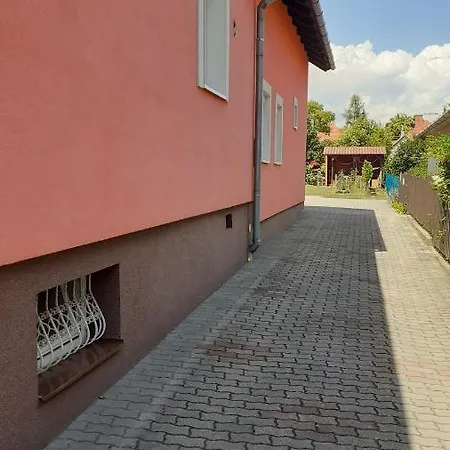 Patri Apartmanhaz Apartment *