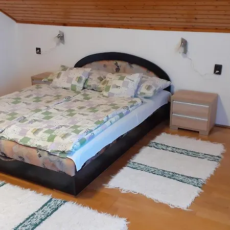 Apartment Patri Apartmanhaz