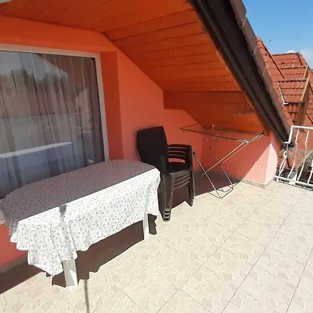 Patri Apartmanhaz Keszthely