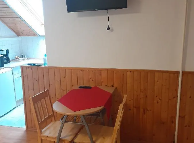Apartament Patri Apartmanhaz Keszthely